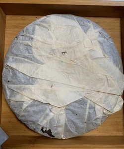 A Collector's Dream 357g 1998 Tian Di Ren Ripe Pu-Erh Pastel de té conmemorativo - Product Image 2