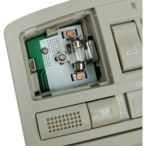 Luz de techo para coche, luz de lectura, conjunto de luz de domo para Mazda 6 Ruiyi Changan Mazda, material ABS, nuevo - Product Image 4