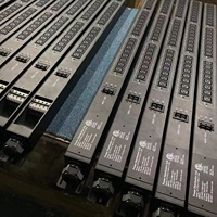 PDU électrique IEC C13 24 voies 240V 63A Systèmes de gestion des prises Smart IP Meter Rack PDU
