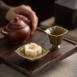 Ensemble tasse et soucoupe en céramique zen asiatique, forme irrégulière, poterie, pour le thé de l'après-midi, style rétro de luxe, origine Dehua - Product Image 4
