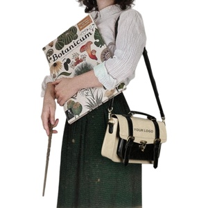 Bolso Bandolera de Cuero PU Personalizado de Alta Calidad TC para Mujer, con Dos Correas, Cierre Abierto, Impermeable, Capacidad de 1-1.9L, Moda China - Product Image 5