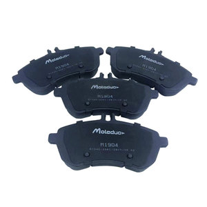 Plaquettes de frein avant M1904 D1340 A0054200820 pour <span class=keywords><strong>Mercedes</strong></span> Benz Classe C C180 C200 C230 C260 C280 C300 W204 C204 Classe <span class=keywords><strong>E</strong></span> W212 A207 C207 - Product Image 2