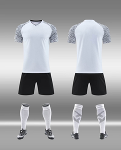 Camisetas de Fútbol Personalizadas al por Mayor 2026, Rayas Azules y Blancas, Impresión por Transferencia de Calor de Alta Calidad, Cuello en V Unisex, Secado Rápido y Transpirable - Product Image 1