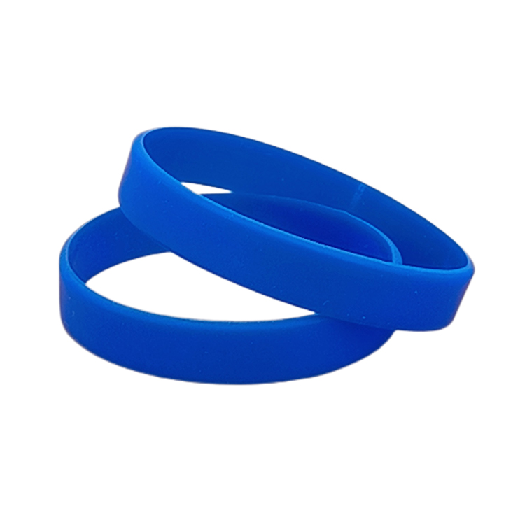 สีน้ำเงิน