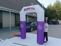 Arche gonflable publicitaire personnalisée, scellée, en PVC renforcé avec éclairage LED intégré pour événements communautaires