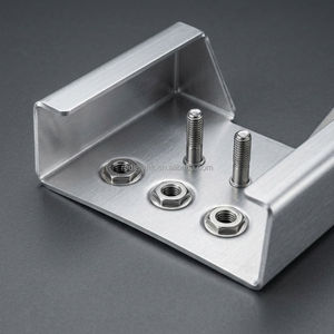 Fabrication de tôles avec service de pressage de vis PEM et insertion de quincaillerie - Product Image 2