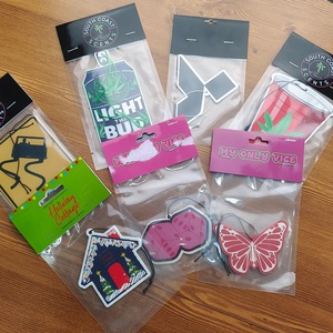 고품질 맞춤형 향기 모양의 걸이형 차량용 종이 소재 방향제, 오래 지속되는 향기 차량용 방향제 - Product Image 6