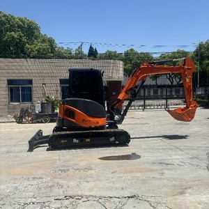 Alta demanda en stock Excavadora usada Máquina sobre orugas Hitachi ZAXIS 50U Venta en Shanghai de China - Product Image 1