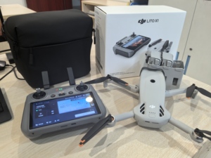 Dron RC Profesional Lito X1 249g Ligero con Cámara 8K, 32KM de Vuelo, Seguimiento Inteligente y Detección de Obstáculos Omnidireccional - Product Image 3