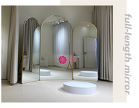 Miroir de maquillage amincissant pleine longueur Yicheng moderne à trois faces pour essayage de robes de mariée, grand miroir sur pied pour magasin de robes de mariée