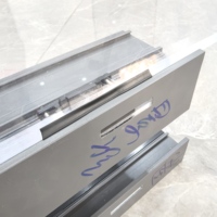 Accessoires pour fenêtres en aluminium Porte coulissante et fenêtre en alliage de zinc Verre extrudé