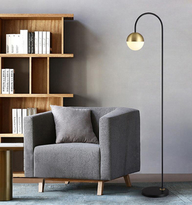 Lampe sur pied LED de style nordique postmoderne, <span class=keywords><strong>boule</strong></span> ronde en verre moderne avec corps en aluminium, abat-jour en métal, lampe sur pied pour la décoration de la maison - Product Image 5