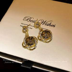 ต่างหูแฟชั่นหรูหราชุบทองประดับคริสตัลเพชรทรงหยดน้ำ ดีไซน์เข้าได้กับทุกชุด พร้อมเข็มเงินแท้ ขายส่งราคาพิเศษ - Product Image 2