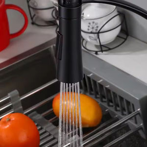 Moderne Stijl Enkele Handgreep Keukenkraan Hete Verkopende Klassieke Gouden Pull-Down Gootsteen Kranen Siliconen Buis Hete Koude Spoelbak Kranen - Product Image 4