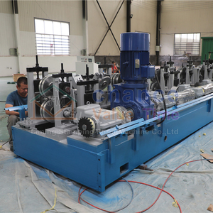 Machine de profilage à grande vitesse CZ avec contrôle PLC pour profilés de plafond et poutres de toiture – Machine de profilage de poutres CZ - Product Image 2