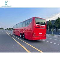 Bus de tourisme de luxe à 3 essieux 6137, personnalisable jusqu'à 75 places, 90 % neuf, faible kilométrage