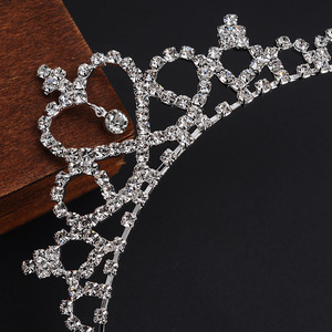 Fascia diademi <span class=keywords><strong>per</strong></span> ragazze elegante principessa cristallo diadema corona fasce <span class=keywords><strong>per</strong></span> le donne ragazze accessori <span class=keywords><strong>per</strong></span> capelli da festa, <span class=keywords><strong>matrimonio</strong></span> - Product Image 3