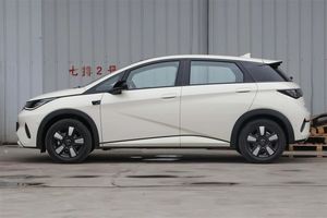 ACURA Dolphin 2024 Model Dynamic Edition Sedan Setir Kiri Ban R15 Sunroof Terawat Kondisi Baik Dijual - Product Image 5