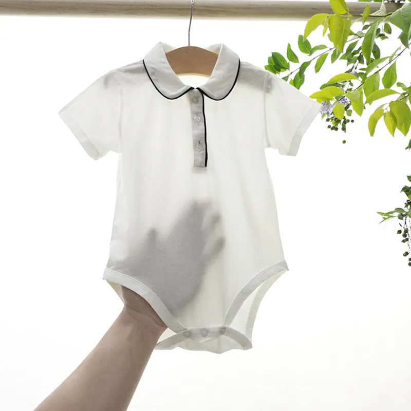Vente en gros de body à col claudine pour bébé en coton biologique personnalisé vente de vêtements de nuit pour bébé grenouillère nouveau-né