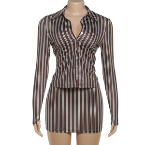 Completo gonna due pezzi <span class=keywords><strong>sexy</strong></span> da <span class=keywords><strong>donna</strong></span>, top a maniche lunghe a righe con bottoni e minigonna, abito coordinato <span class=keywords><strong>per</strong></span> <span class=keywords><strong>donna</strong></span> 2026 - Product Image 4
