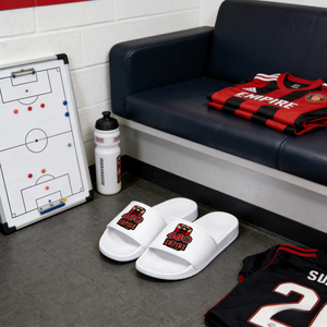 شباشب نادي كرة السلة الصيفية العصرية خفيفة الوزن ومضادة للانزلاق وقابلة للتنفس مع طباعة شعار مخصص بارز على الجزء العلوي من البي في سي - Product Image 1