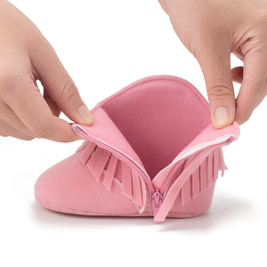 <span class=keywords><strong>Scarpe</strong></span> con cerniera laterale neonato morbido inverno con nappine in finta pelle scamosciata per bambini stivali da Cowboy da <span class=keywords><strong>bambina</strong></span> <span class=keywords><strong>scarpe</strong></span> da passeggio - Product Image 2