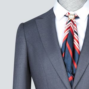 ชุดสูททำงานผู้หญิงทรงเข้ารูปสีเทาสำหรับธุรกิจ  รับตัดเย็บตามสั่ง ขายส่ง คุณภาพระดับมืออาชีพ - Product Image 5