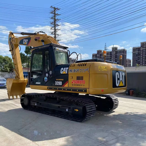 Excavatrice Caterpillar CAT 320D d'occasion avec moteur CAT, meilleure vente au Japon, poids en ordre de marche de 20 tonnes, en bon état, en stock - Product Image 5