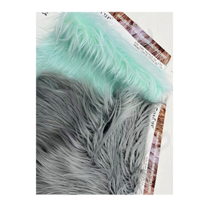 Usine directement en gros de haute qualité impression peluche/<span class=keywords><strong>fausse</strong></span> <span class=keywords><strong>fausse</strong></span> <span class=keywords><strong>fourrure</strong></span> <span class=keywords><strong>tissu</strong></span>/<span class=keywords><strong>fourrure</strong></span> artificielle <span class=keywords><strong>pas</strong></span> <span class=keywords><strong>cher</strong></span> <span class=keywords><strong>tissu</strong></span> de <span class=keywords><strong>fourrure</strong></span> à longs poils - Product Image 2