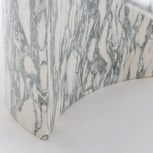 <span class=keywords><strong>Table</strong></span> à manger ovale allongée en marbre Arabescato, modèle Dream Home Iconic Notched Column, pour salle à manger de villa - Product Image 6