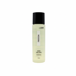 Vitamin <b>Nail</b> Polish Remover with Freesia Fragrance 110ml - Product Image 2