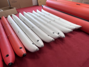 QIQU cadre en aluminium et PVC 150kg capacité <span class=keywords><strong>location</strong></span> prêt <span class=keywords><strong>mer</strong></span> et eau douce utiliser une personne adulte vélo d'eau gonflable <span class=keywords><strong>à</strong></span> vendre - Product Image 4