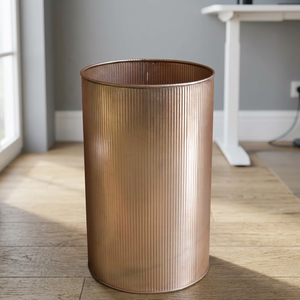 Jardinière ronde d'intérieur en métal moderne avec revêtement en poudre dorée - Product Image 3