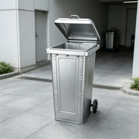 Conteneur à déchets métallique 360L résistant aux intempéries avec couvercle rabattable, joint anti-moustiques et roues anti-usure pour place publique