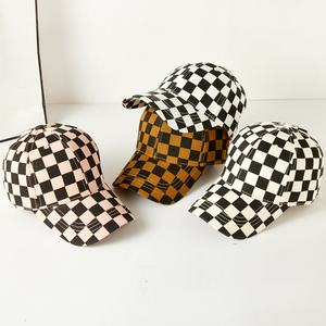 Gorra de béisbol universal unisex de 6 paneles, venta al por mayor, gorras personalizadas a cuadros versátiles para campista, gorras ajustables de tablero de ajedrez - Product Image 2