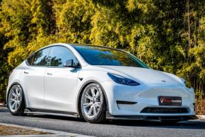 TAKD Lèvre de pare-chocs avant en carbone personnalisée pour <span class=keywords><strong>Tesla</strong></span> Model Y <span class=keywords><strong>2021</strong></span> Installation facile de haute qualité <span class=keywords><strong>Prix</strong></span> avantageux État neuf - Product Image 4