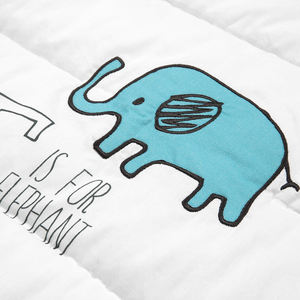 <span class=keywords><strong>Set</strong></span> Letto per Neonati con Animali dello Zoo Leone Elefante Ricamato 100% Cotone <span class=keywords><strong>Set</strong></span> Biancheria da Letto per Neonati - Product Image 4