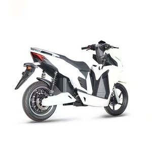 มอเตอร์ไซค์ทรงพลัง 2026 FN 2000W ความเร็วสูง 60 กม./ชม. รับน้ำหนักได้ 250 กก. ระยะทางวิ่งไกล 150 กม. แบตเตอรี่ลิเธียม ปีนเขาได้สูงสุด 30 องศา พร้อมระบบอัจฉริยะ - Product Image 4