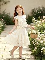 Ensemble 2 pièces vintage pour filles : Blouse à manches volantées brodée en coton ajouré + Jupe midi évasée froncée – Idéal pour les fêtes