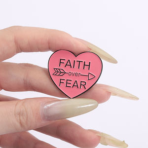Glaube über Angst Emaille Pin religiöses christliches Zitat Brosche Revers Abzeichen Schmuck Geschenk für Gläubige - Product Image 4