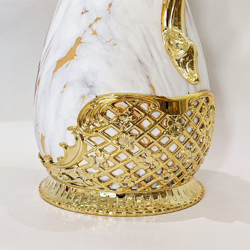 Design High Quality Golden Teapot 800ml Arabic Insulation Thermos