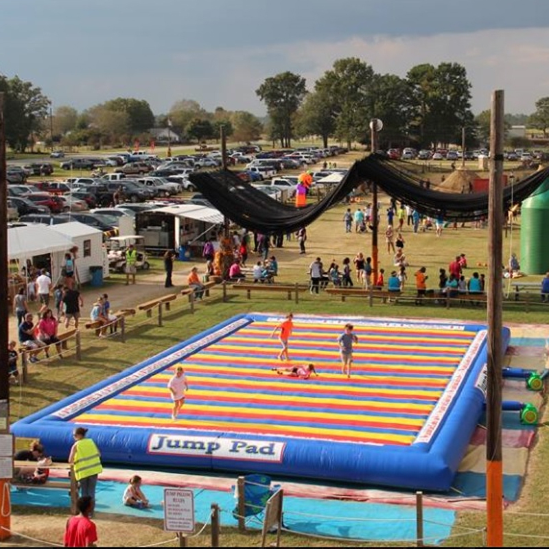 Гигантская надувная подушка для прыжков для детей и взрослых на открытом воздухе, изготовлена из ПВХ брезента 0,55 мм, завод подушек для прыжков в Китае