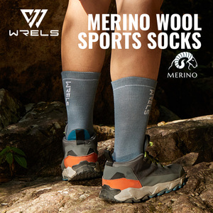 WRELS Wholesale Thermal Merino Wool Socks Breathable Moisture Wicking Mid-Calf Athletic <strong>Boot</strong> Socks for Unisex Camping Walking - Product Image 2