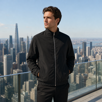 Veste décontractée d'hiver pour homme, finition satinée, sans capuche, coupe-vent, à fermeture éclair, en stock, faible MOQ, best-seller en Europe, personnalisable