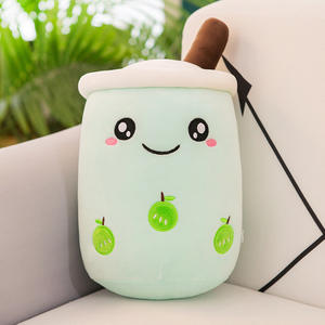 Cuscino a Forma di Bubble Tea alla Frutta, Gusti Fragola e Matcha, Simpatico Peluche Kawaii con Imbottitura in Cotone PP, Regalo di Compleanno per Ragazze - Product Image 6