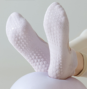 Chaussettes de <span class=keywords><strong>sport</strong></span> en coton personnalisées pour femmes, antidérapantes, yoga, pilates, avec grip personnalisé - Product Image 1