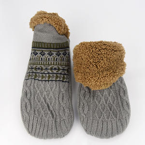 Winter EssentialHigh Quality Indoor Home Slipper Socks Chaussettes d'<span class=keywords><strong>hiver</strong></span> chaudes et antidérapantes Chaussettes de sommeil pour hommes - Product Image 3