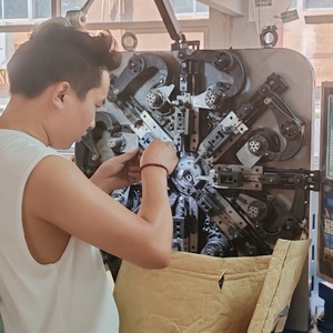 Chất Lượng Cao Tùy Chỉnh Thép Âm Nhạc Dây Chuyển Đổi Điện Khí Nén Mở Rộng Nhỏ Căng Thẳng Xoắn Ốc Kim Loại Móc Căng Suối Nước - Product Image 6