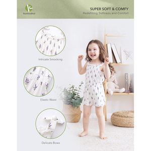 Combinaison courte pour fille BambooBud, imprimé lavande blanc, tenue d'été respirante, vêtement pour enfant en une seule pièce - Product Image 2