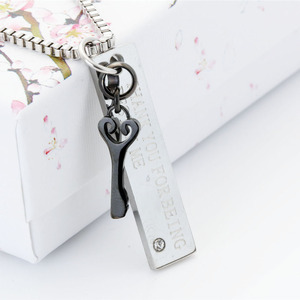 Collier pendentif clé en acier inoxydable noir, bijoux unisexes en forme de clé, cadeau - Product Image 2